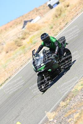 media/Oct-14-2023-TrackXperience (Sat) [[0517685739]]/Level 1/session 3 turn 2/